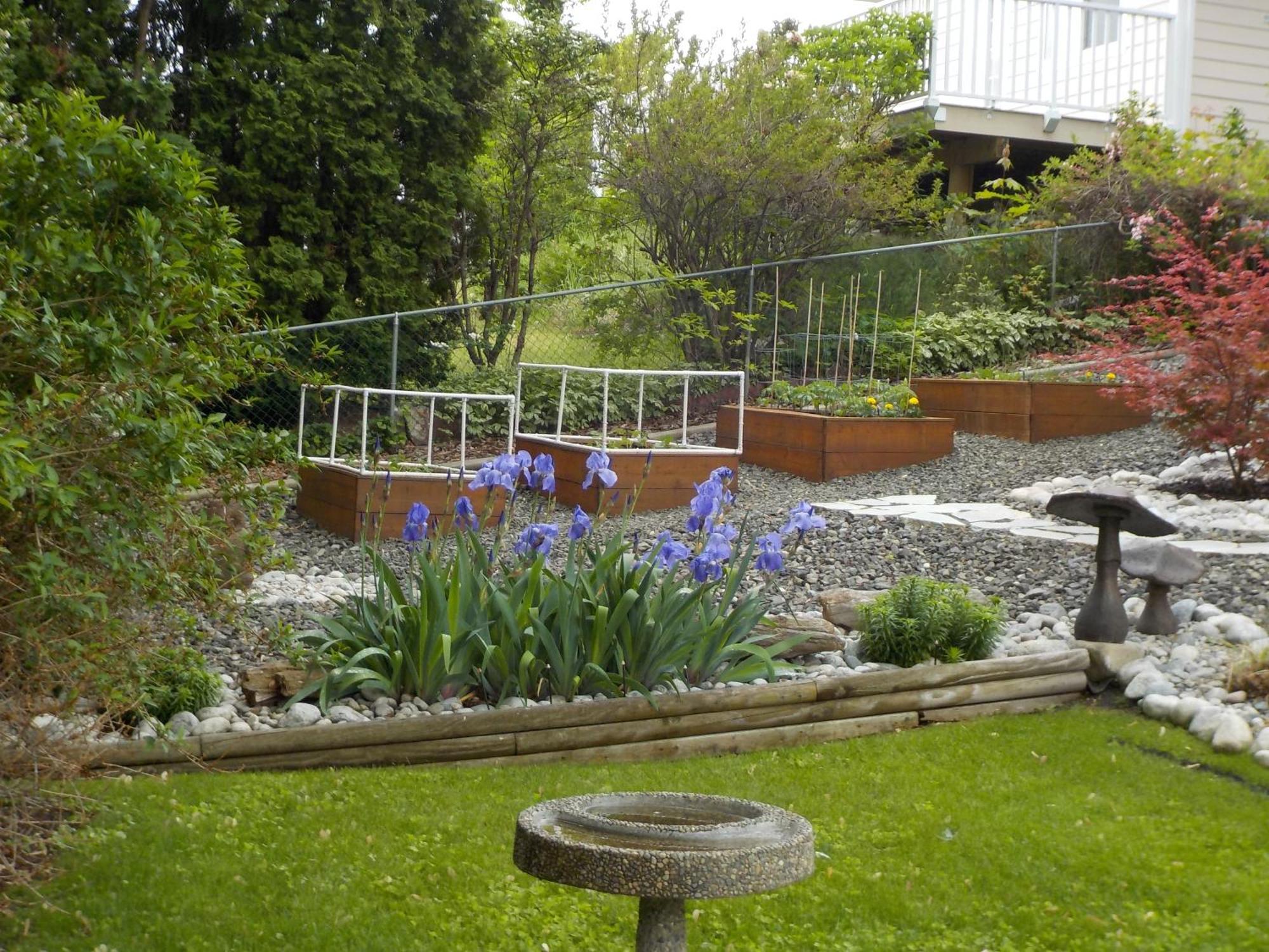 Dogwood Bed & Breakfast Summerland Exterior photo